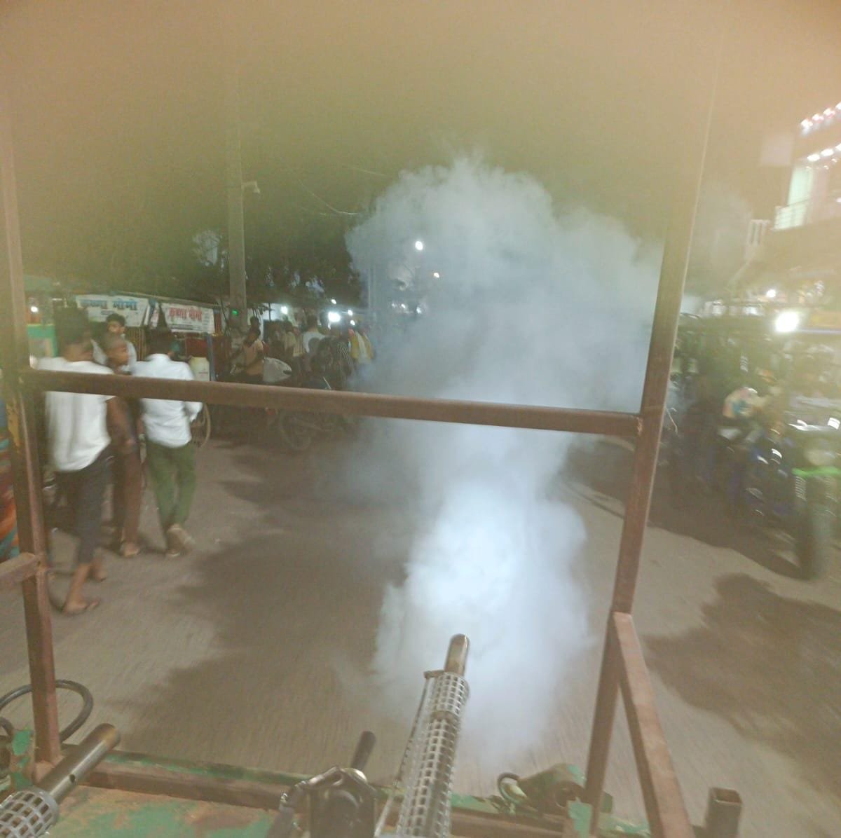 Grih Saundarya | शेखपुरा जिले में डेंगू से बचाव के लिए की जा रही है फॉगिंग 